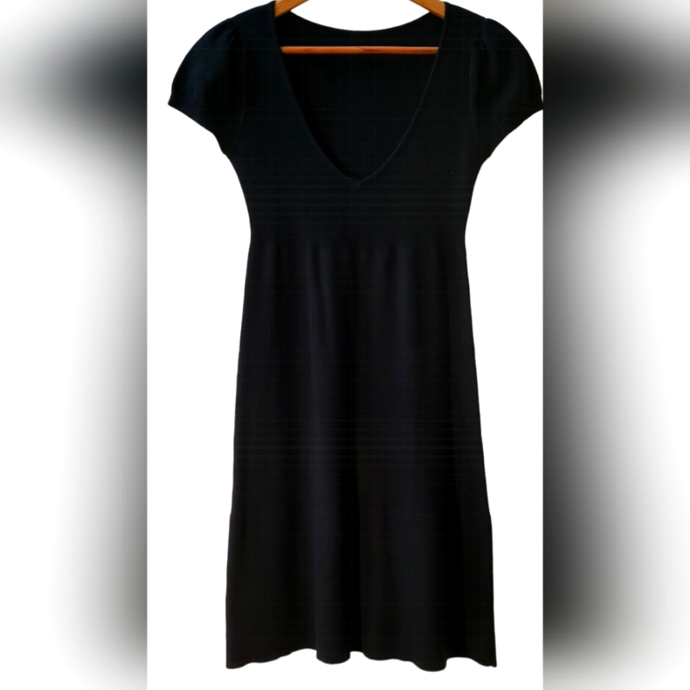 Zara Classic Elegant Knit Black Mini Dress
